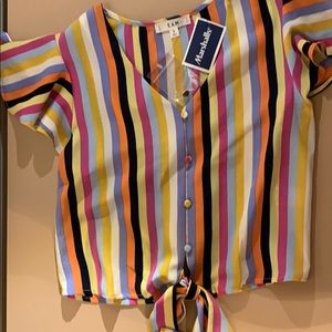 Fun short top with tie!